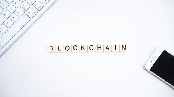 Blockchain Byte - Week 5 : What is Blockchain?